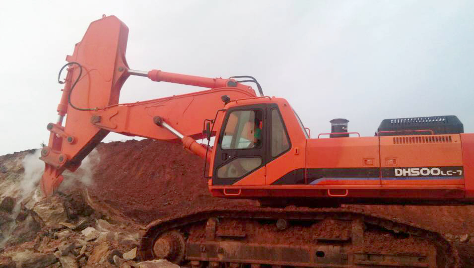 挖掘機巖石臂 挖掘機巖石臂